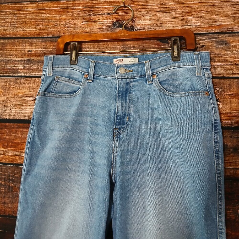 Signature Levi Jeans Size 8 High Rise Heritage Boyfriend Blue Denim Stretch Crop - Picture 4 of 10